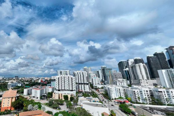 06-Domus-Brickell-West-View.jpg